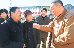 代表委员问计于民 九州百姓心系盛会(组图)